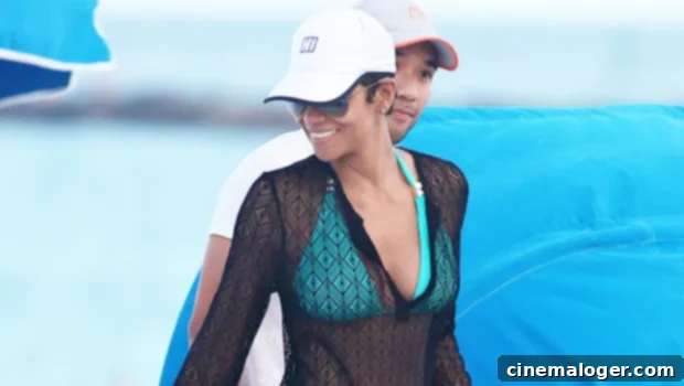 Halle Berry, 56, Wows Barefaced in Black Bikini Mirror Selfie 1 featured 5033863