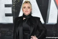 Hayden Panettiere’s Stunning Black Mini Dress and Matching Jacket at Scream 6 Premiere