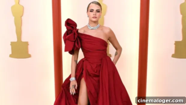 Cara Delevingne's Oscars Slit Gown Channels Angelina Jolie's Legendary Leg 1 featured 5048452
