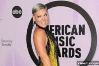 Pink, 43, Embraces ‘Embarrassing Mom’ Label After Nude Photo By Carey Hart