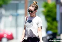 Olivia Wilde Harry Styles Tee Post Split Wardrobe Talk