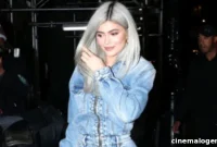 Get Kylie Jenner’s Perfect Fall Baggy Jeans Look 30 Percent Off