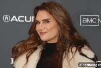 Snag Brooke Shields’ Star-Approved Espresso Glasses on Holiday Sale