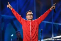 Bobby Bones Defends His DWTS Win Against Julianne Houghs Remarks