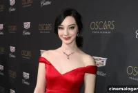 Emma Dumont: 5 Key Facts About the Trans Masculine Non-Binary Actor