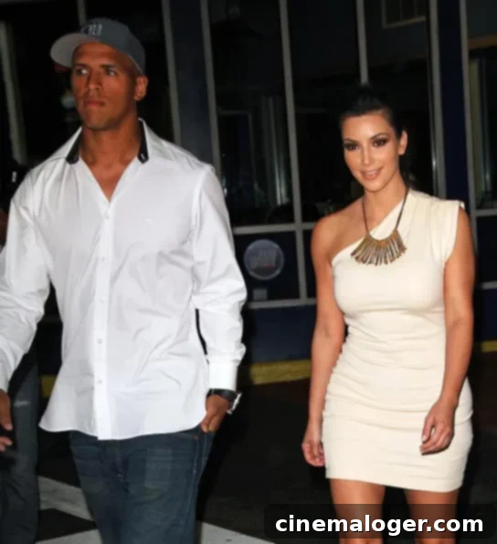 07042010_kim_kardashian_miles_austin_spl192708_001 Kim Kardashian, Miles Austin, Dallas Cowboys, boyfriend, date