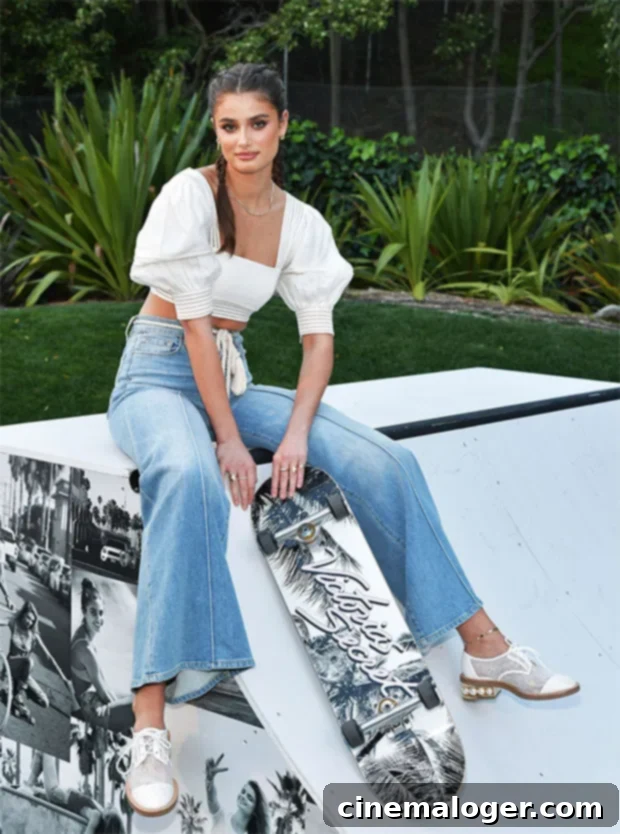 Taylor Hill's Angel Arms & Her Passion for the VS Life 3 Victoria’s Secret Angel Taylor Hill at the launch event of new VS Tease Dreamer fragrance in LA