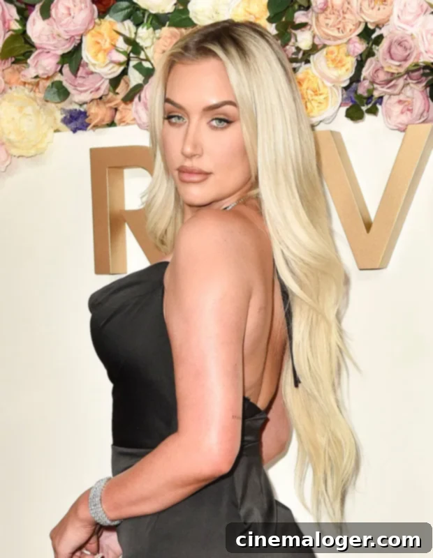 Kylie Jenner's BFF Stassie Reveals Brunette Hair Transformation 2 stassie karanikolaou