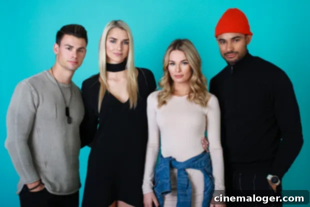 Siesta Key Preview: Chloe Dishes on Alex and Alyssa's Romance 2 siesta key cast