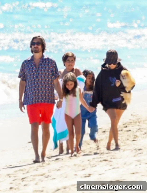 Kourtney and Scott Reunite for Beach Day Fun with Mason, Penelope, and Reign 2 Kourtney Kardashian Scott Disick Kids