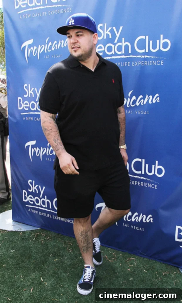 Rob Kardashian's Secret New Romance After Weight Loss 3 rob