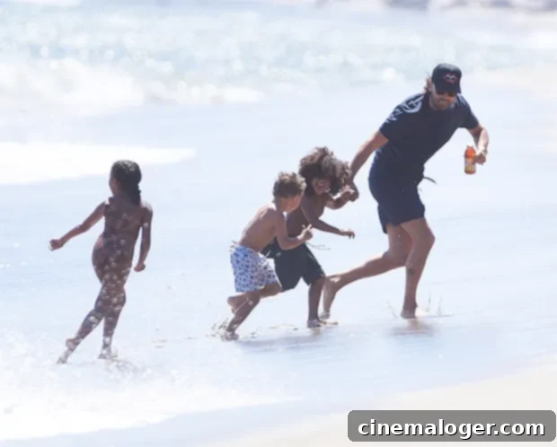 Scott Disick's Masterclass In Unclehood With Kardashian Kids On The Beach 3 scott disick, north west, saint west