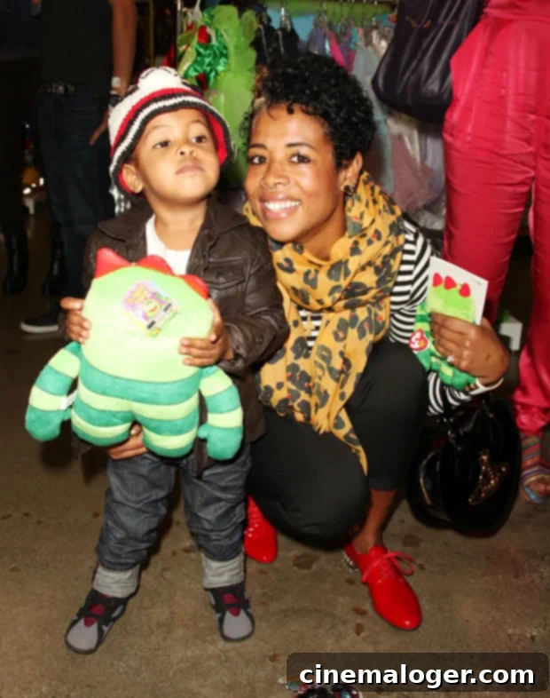 Kelis, 40, Expecting Third Child, Prepares For A Table Of Five 2 Kelis & her son Knight
