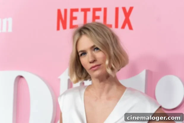 January Jones Dazzles With New Pink Bob: See Her Before And After Selfie 2 January Jones