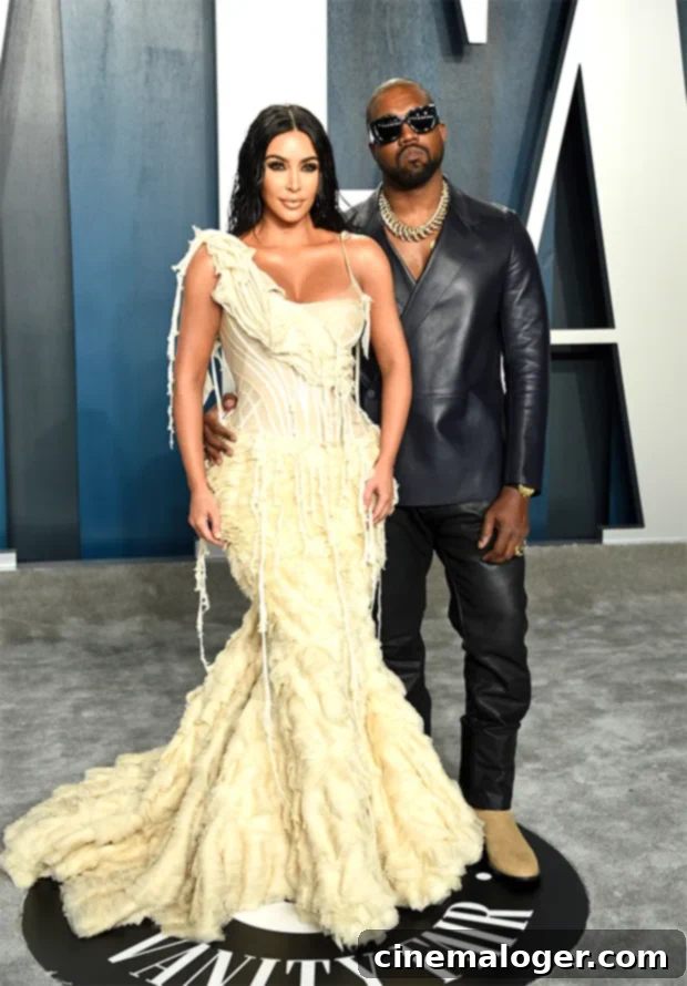 Kourtney Kardashian Refuses Relationship Advice From Kim Amid Kanye Drama 3 Kanye West, Kim Kardashian