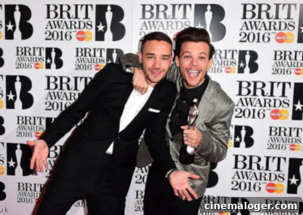 Louis Tomlinson Cracks Liam Payne Up During Instagram Live 2 Liam Payne and Louis Tomlinson