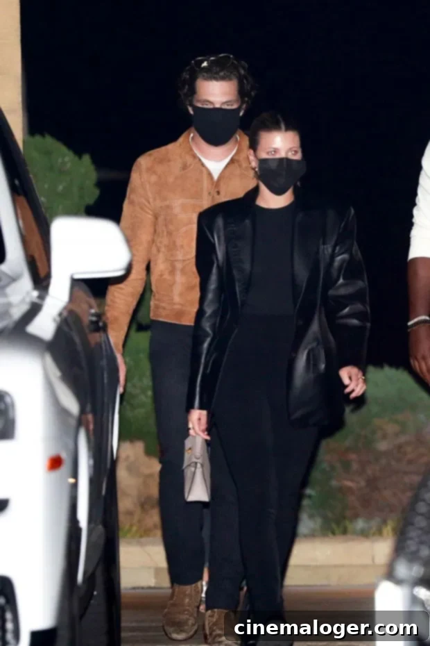 Who's That Guy? 5 Things To Know About Matthew Morton, Sofia Richie's Dinner Date Kiss 3 Sofia Richie, Matthew Morton