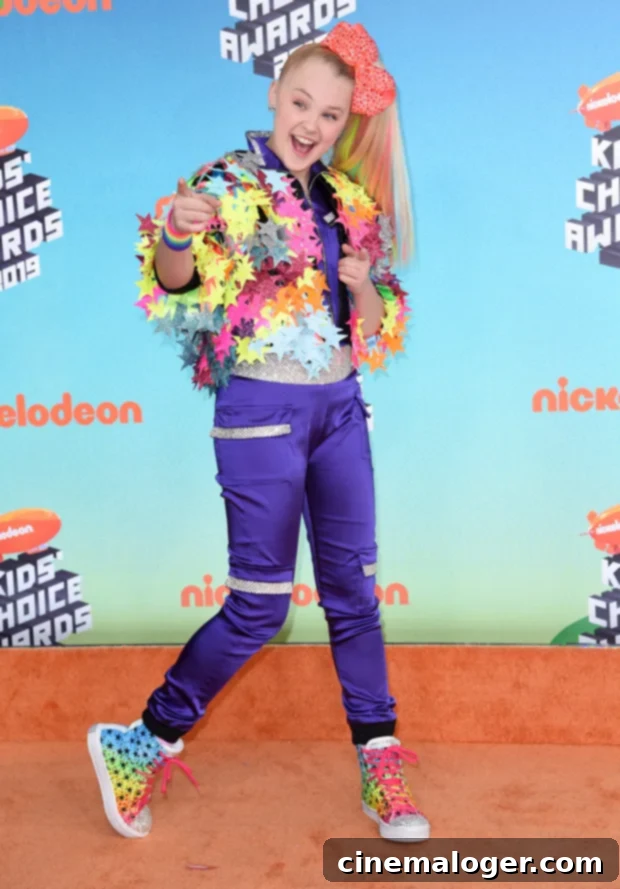 JoJo Siwa Slams Fans For Hating Her Ex Post-Breakup 2 JoJoe Siwa