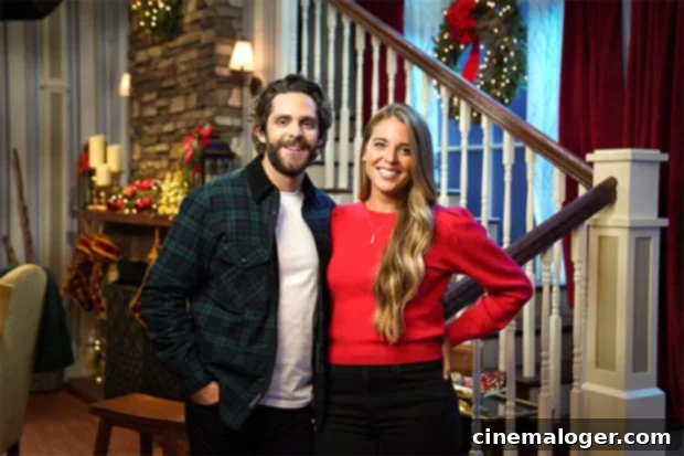 thomas rhett lauren akins hosts CMA Country Christmas