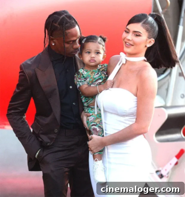 Tiny Helper Stormi, 2, Masks Up For Dad Travis Scott's Houston Toy Drive 4 Travis Scott, Stormi Webster, Kylie Jenner