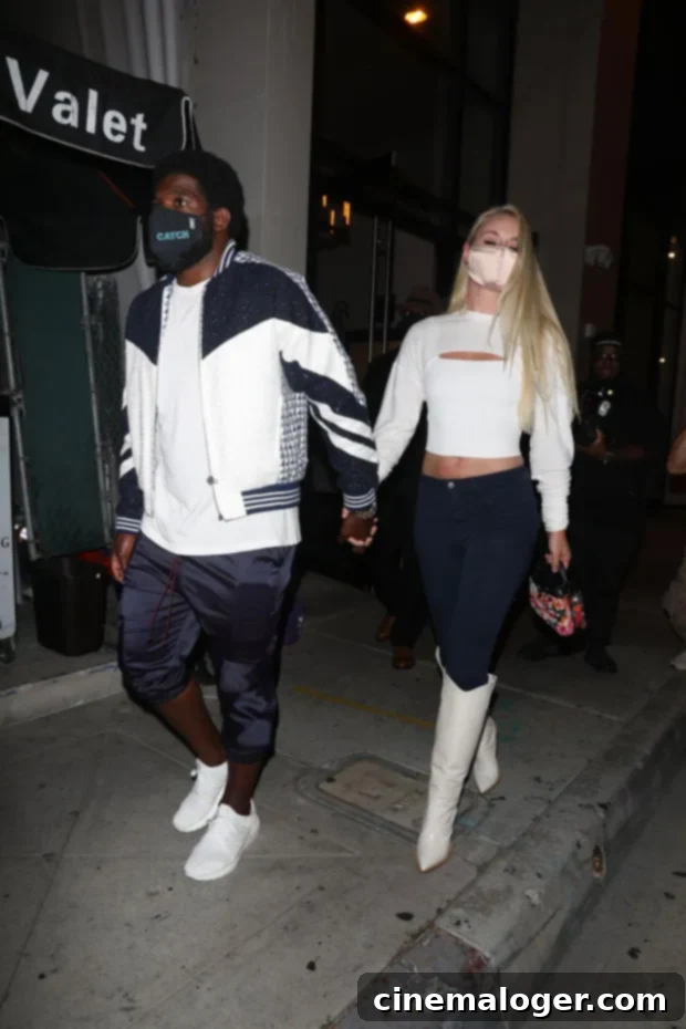 Lindsey Vonn Boxes In A Crop Top Proving Stronger After Subban Split 2 Lindsey Vonn, P.K. Subban