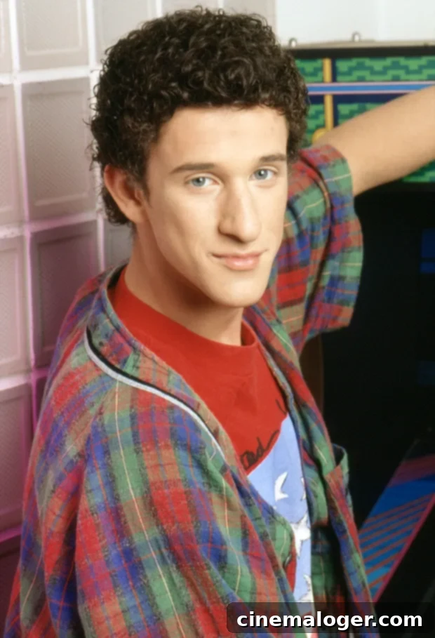 Elizabeth Berkley Offers Support to Dustin Diamond Following Cancer Diagnosis 3 Dustin Diamond as Screech Powers on Saved By The Bell