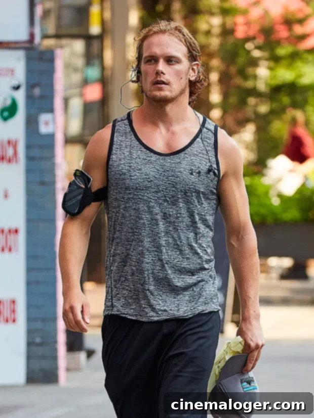 Sam Heughan Celebrates 41 With Birthday Biceps and Gym Gains 2 sam