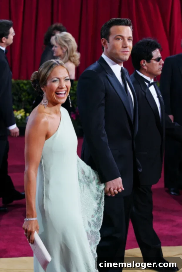 Jennifer Lopez Delighted as Ben Affleck Prepares to Meet Her Kids 2 Jennifer Lopez Ben Affleck kids