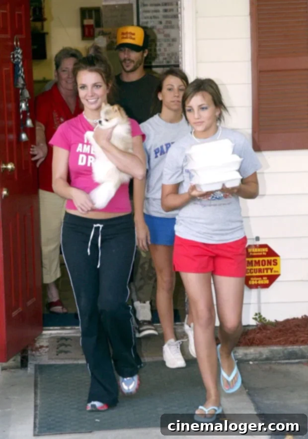 3-Year-Old Ivey Reassures Mom Jamie Lynn Spears Amid Britney Drama: 'It's OK Mom' 2 Jamie Lynn and Britney Spears