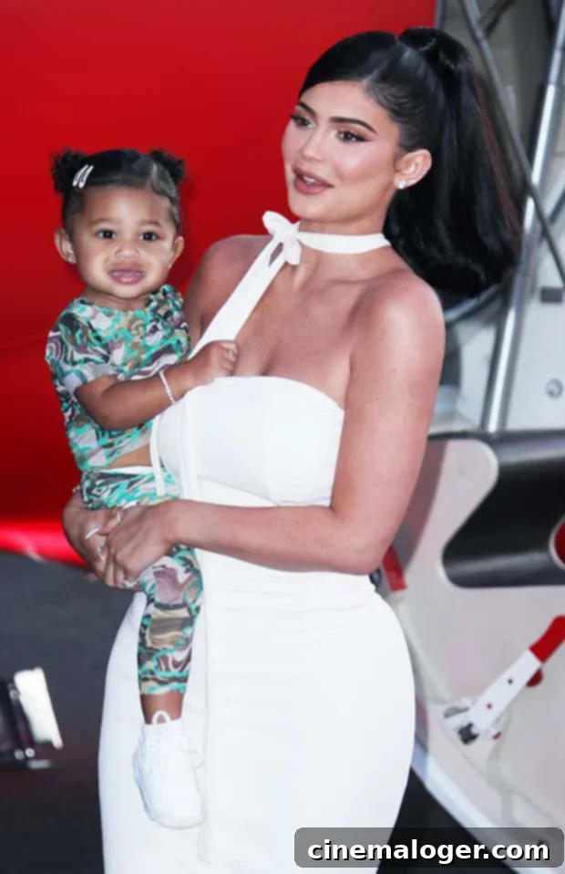 Kendall Jenner Reveals Stormi's Biggest Crush: Devin Booker 3 kylie