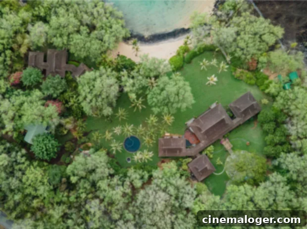 Jeff Bezos Shells Out $78 Million For Opulent Hawaiian Coastal Estate 2 jeff bezos' hawaiian estate