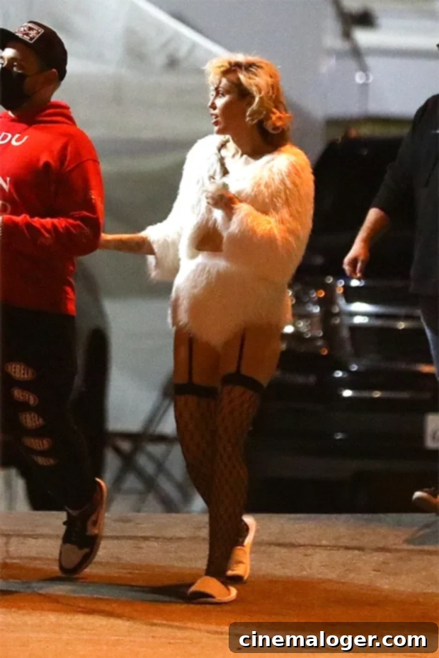 Miley Cyrus's Glamorous Photoshoot Look