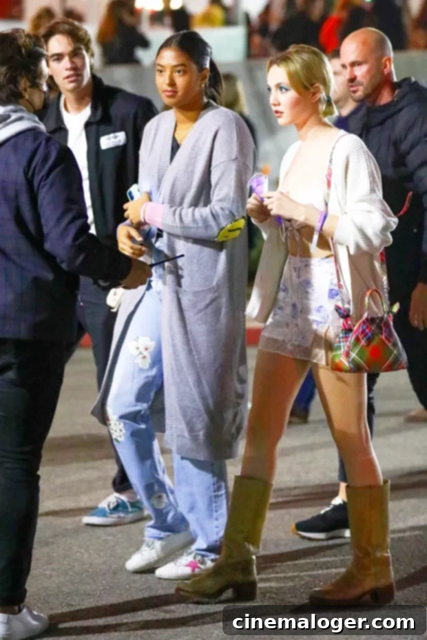 Natalia Bryant Shines Bright At Harry Styles Concert With Friends 2 Natalia Bryant arriving at a Harry Styles concert in Los Angeles on November 17, 2021