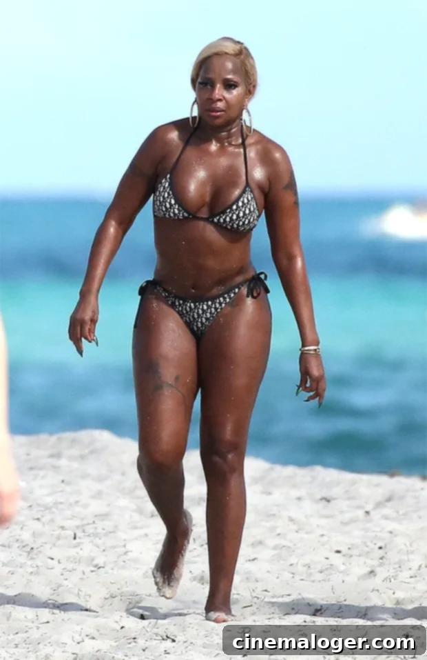 Mary J. Blige ready to perform at the Super Bowl Halftime Show in 2022, signaling a big year.