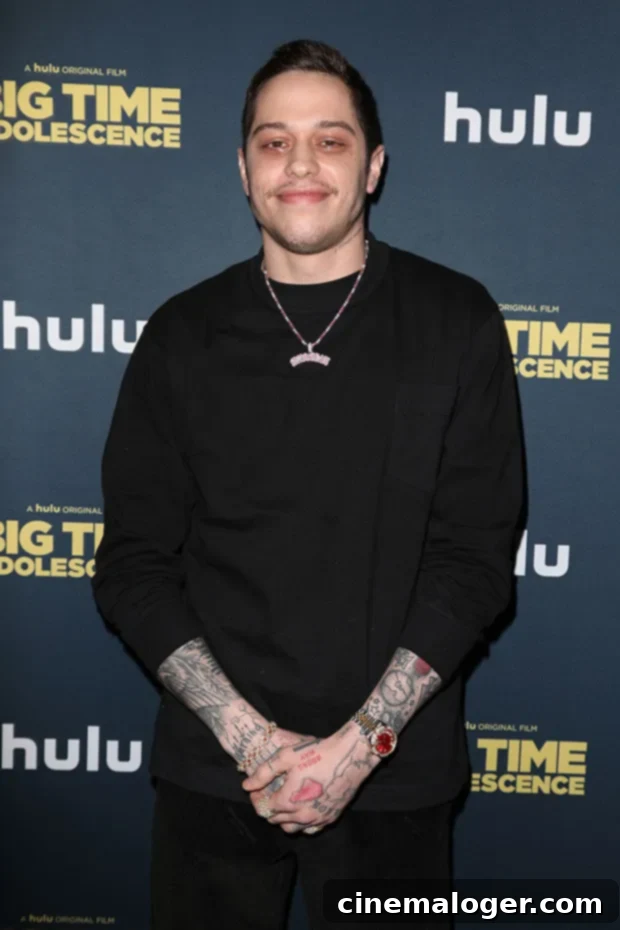 Pete Davidson, Kim Kardashian aşkı için LA'ye taşınıyor mu 2 Pete Davidson