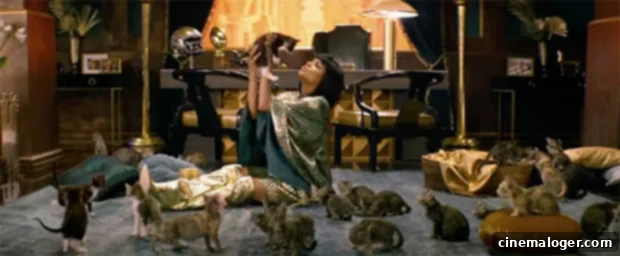 Halle Berry's Golden Toga Kittens Star in Caesars Super Bowl Ad 2 Halle Berry