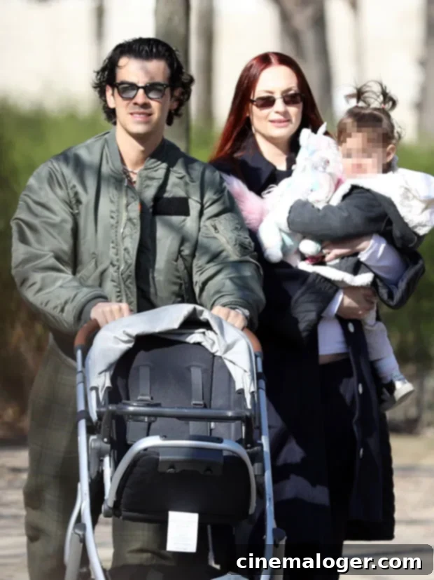 Pregnant Sophie Turner, Joe Jonas, and Willa (1) Explore Paris Before Dinner Date 2 Sophie Turner, Joe Jonas, Willa Jonas