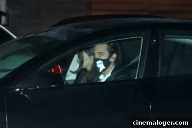 Shailene Woodley and Aaron Rodgers: Rekindling Their Engagement 3 Shailene Woodley and Aaron Rodgers leaving a dinner date