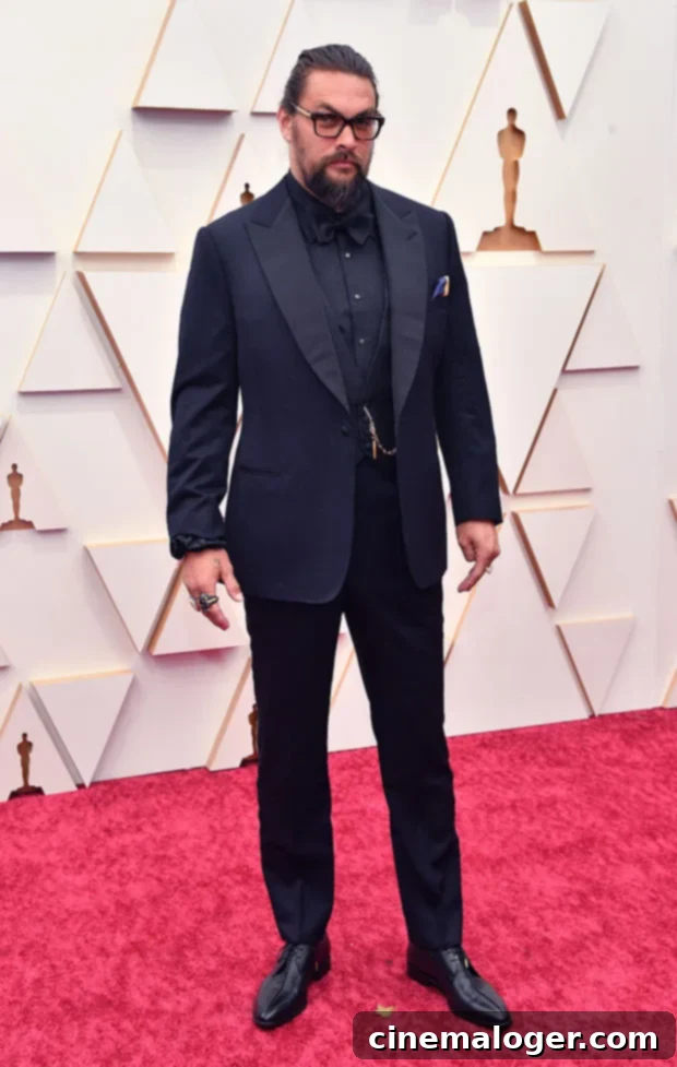 Jason Momoa Confirms Lisa Bonet Split Is Final After Kate Beckinsale Photos 2 Jason Momoa at the Academy Awards