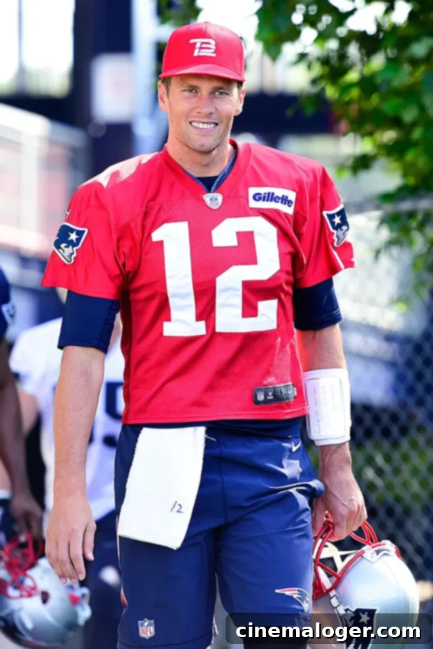 Tom Brady Shares First Movie Set Photo Getting Cozy With Jane Fonda, Lily Tomlin And More – Gisele Approves 2 img 4721187 1