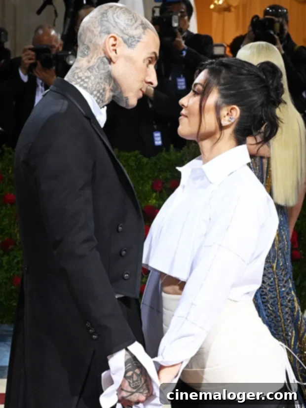 Kourtney Kardashian's Ultimate Desire: A Blended Family with Travis Barker 2 kourtney kardashian travis barker