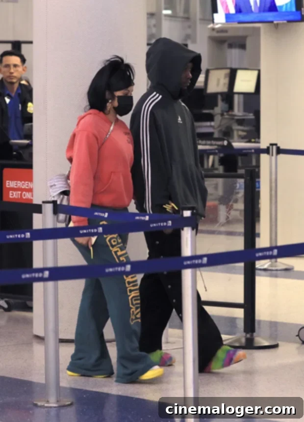Cardi B Comforts Grieving Offset At LAX Following Cousin Takeoffs Death 3 Cardi B Offset airport
