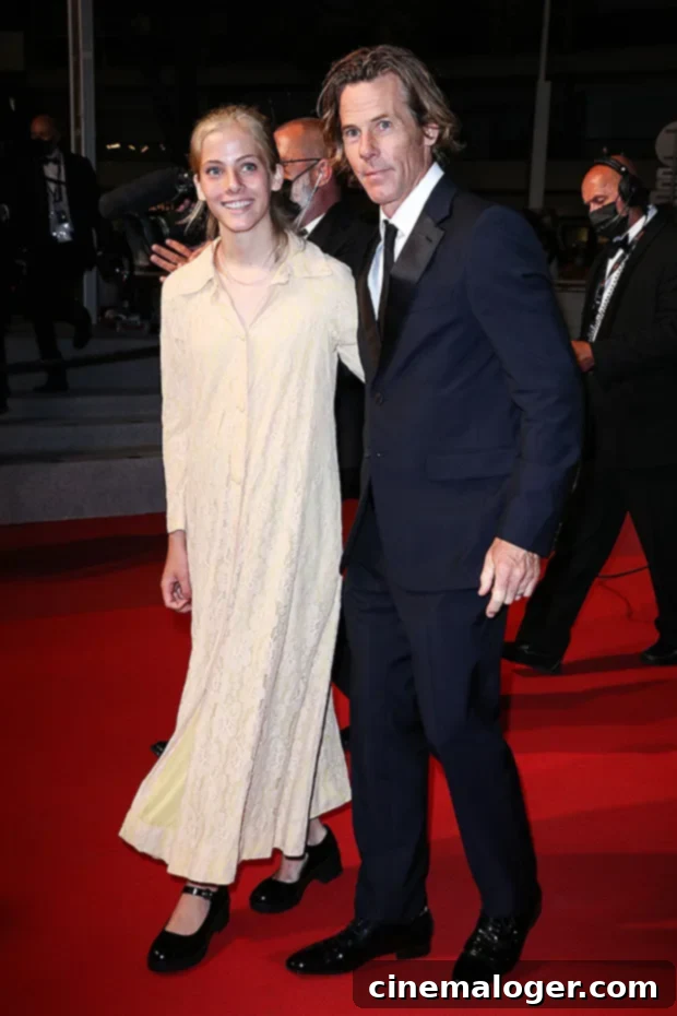 Julia Roberts Shares Touching Throwbacks as Twins Hazel and Finn Turn 18 2 Julia Roberts family