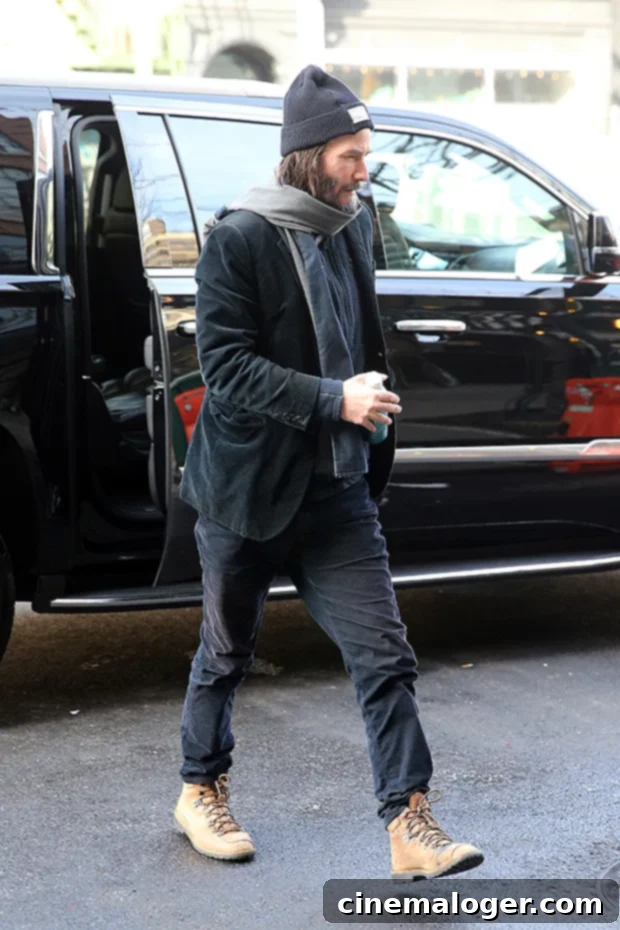 Keanu Reeves Goes Full Neo in All-Black NYC Stroll 2 keanu