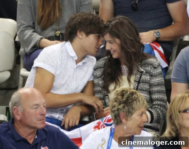 Five-Year Relationship Ends For Louis Tomlinson and Eleanor Calder, Sources Claim 3 louis