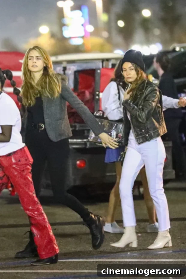 Inside Cara Delevingne's Relationships: Minke and Her Dating History 2 Cara Delevingne Minke