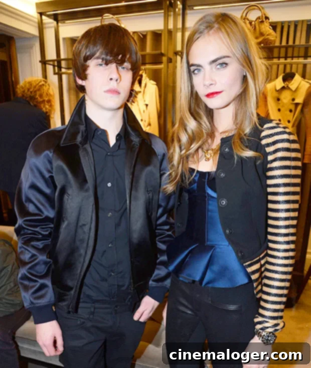Inside Cara Delevingne's Relationships: Minke and Her Dating History 8 Jake Bugg and Cara Delevingne