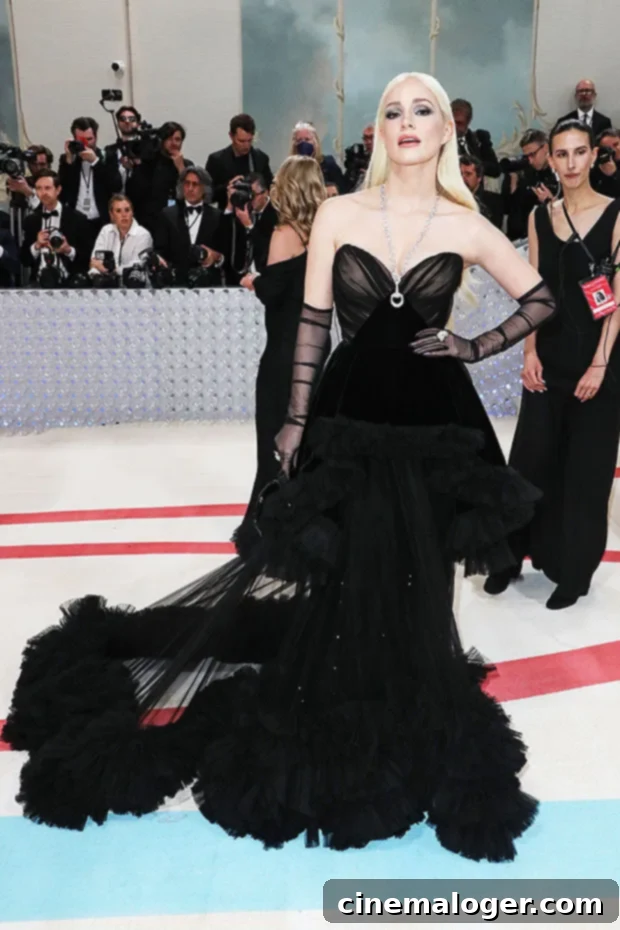 Jessica Chastain's Platinum Blonde Met Gala Statement 2 Jessica Chastain
