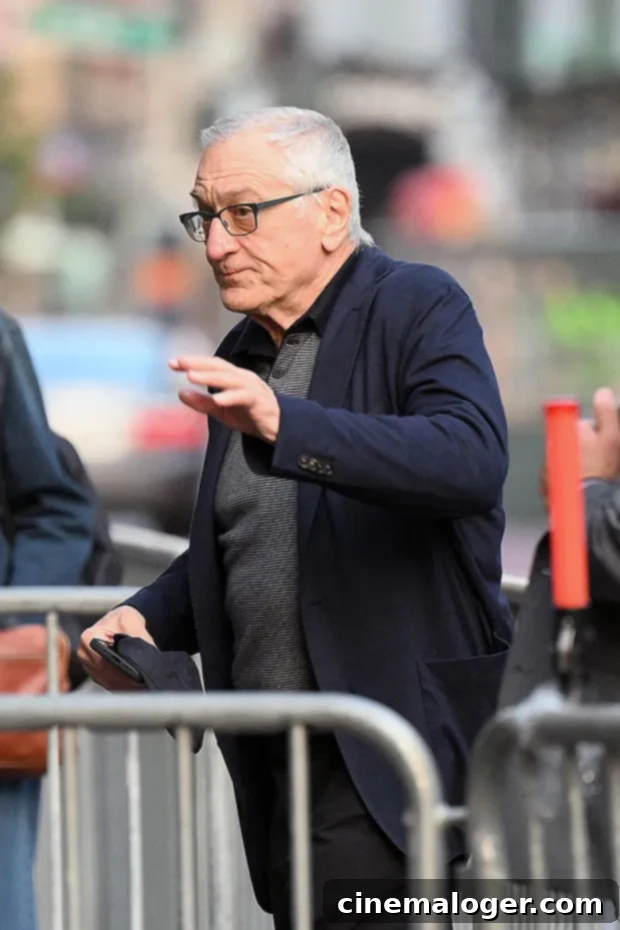 Robert De Niro Greets Fans in First Photos Since Seventh Child Reveal 2 Robert De Niro