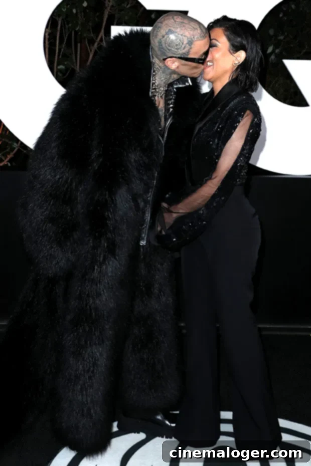 Travis Barker's Intimate PDA Photo With Kourtney Kardashian Reveals His Tour Loneliness 2 Kourtney Kardashian